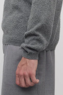 Almot Sweater