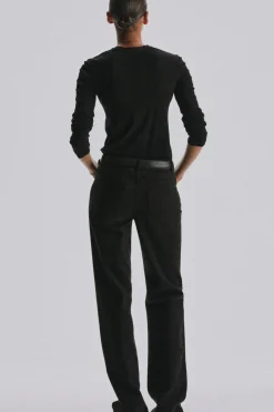 Carlyl Jean