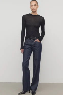 Carlyl Jean