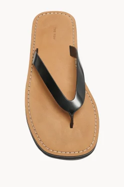 City Flip Flop