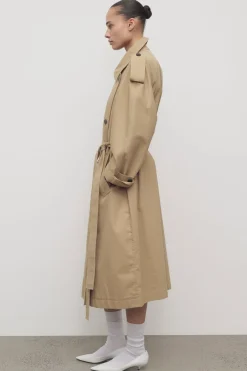 Dester Coat