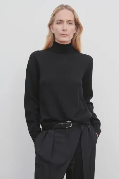 Kensington Turtleneck
