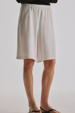 Larissa Short