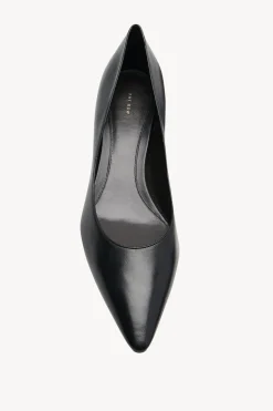 Liisa Kitten Two Heel