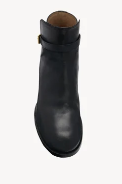 Nobilis Buckle Boot