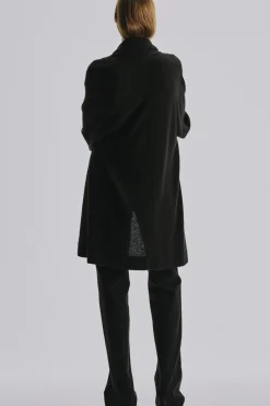 Ovaan Cardigan