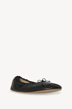 Round Ballet Flat