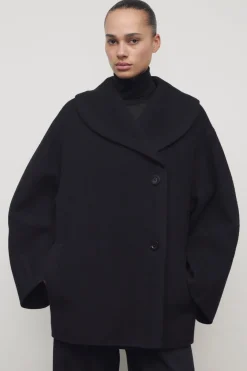 Temur Coat
