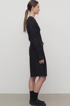 Vesperis Short